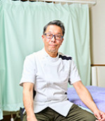 院長：山﨑 勝朗